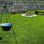 Traditional Deer With Sauna - Srnacie Chalet *