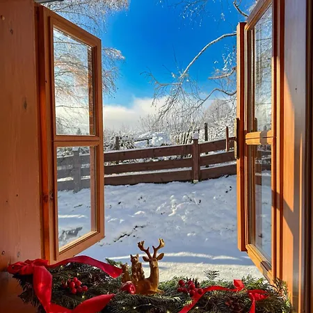 Traditional Deer With Sauna - Srnacie Chalet