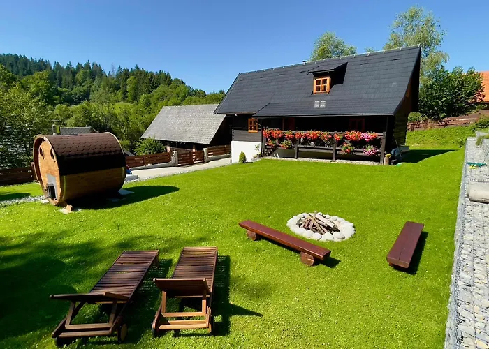 Traditional Deer With Sauna - Srnacie Шале Дольни-Кубин