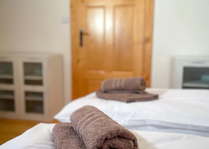 Шале Traditional Deer With Sauna - Srnacie Дольни-Кубин