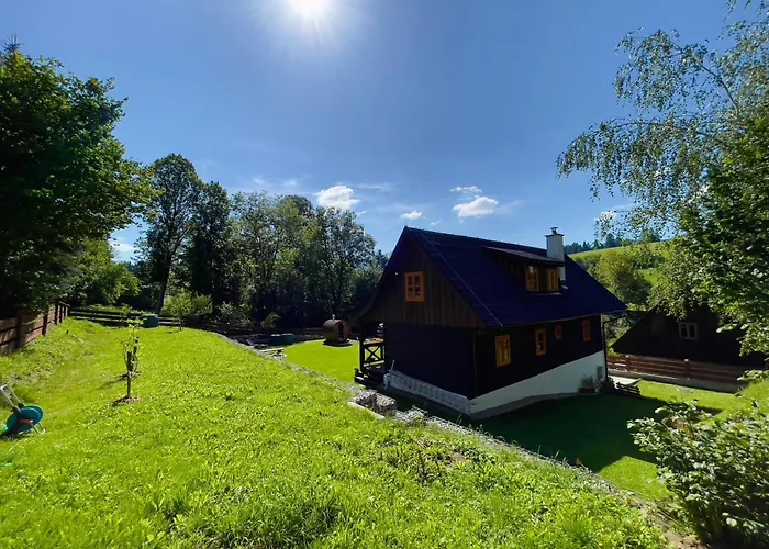Traditional Deer With Sauna - Srnacie Дольни-Кубин