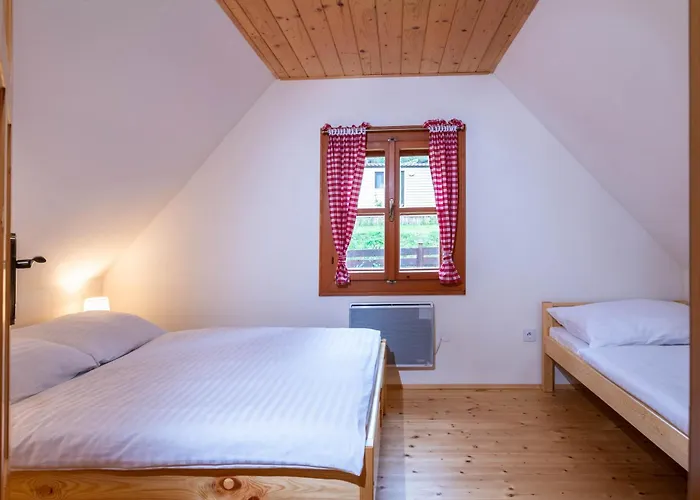 Шале Traditional Deer With Sauna - Srnacie Дольни-Кубин